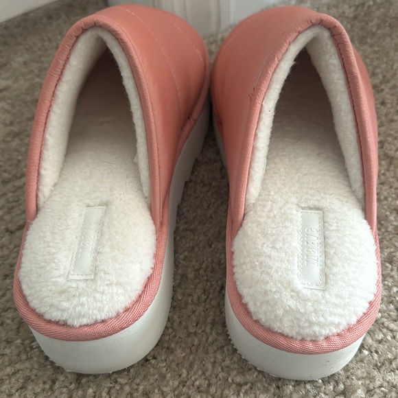 Anthropologie Maeve pink puffy platform slippers Size Medium - Picture 3 of 6